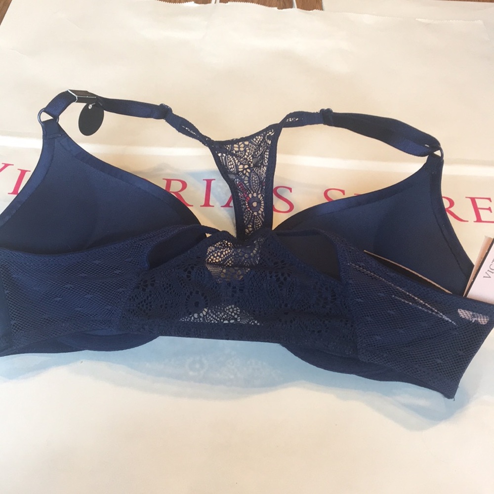 SOLD❌Victoria’s Secret Bombshell Bra - Picture 3 of 5